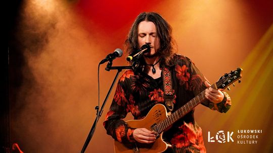 9. ŁMK: Maciej Tacher oczarował publiczność piosenkami Seweryna Krajewskiego