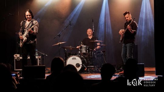 Energia, która zostaje na długo – Wolf Mail Band w ŁOK [FOTO]