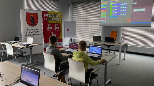 Miasto Łuków: Relacja z warsztatów programowania Koduj z Gigantami