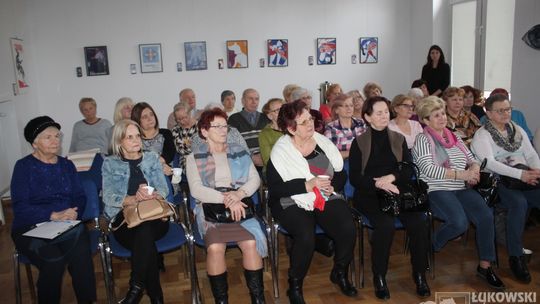 „Podologia - zadbaj o swoje stopy" - warsztaty dla ŁUTW [FOTO]