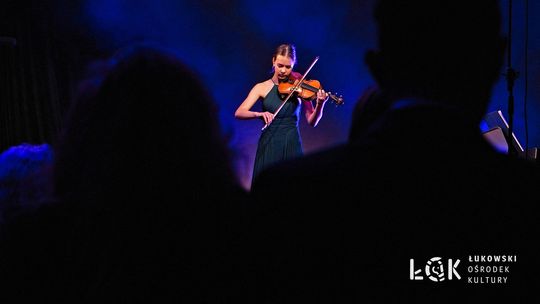 Przepiękny recital Amelii Dobroch.