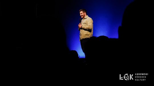 Ryszard Mazur rozbawił łukowską publiczność programem „Immortale” [FOTO]