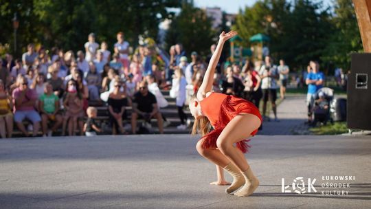 Taneczna niedziela w parku. Dzień zdrowia dla Łukowa [FOTO]