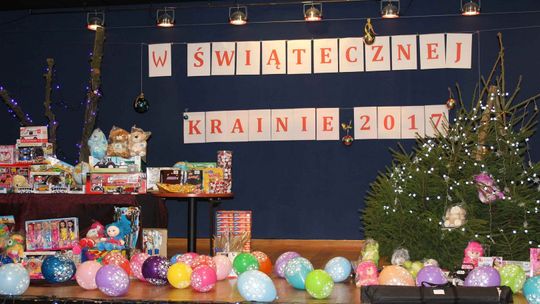 „W Świątecznej Krainie” - zabawa w Łukowskim Ośrodku Kultury