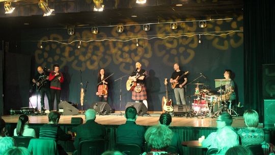 „Walentynki irlandzkie w ŁOK” - koncert Celtic Fushion and Dance pod hasłem „Miłość Jest Najważniejsza”	[FOTO]