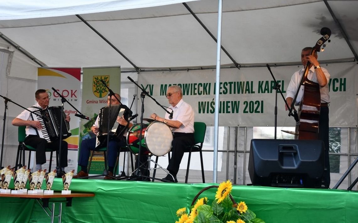 III miejsce Kapeli Ludowej z Łukowa na XV Mazowieckim Festiwalu Kapel Ludowych Wiśniew 2021 [FOTO]
