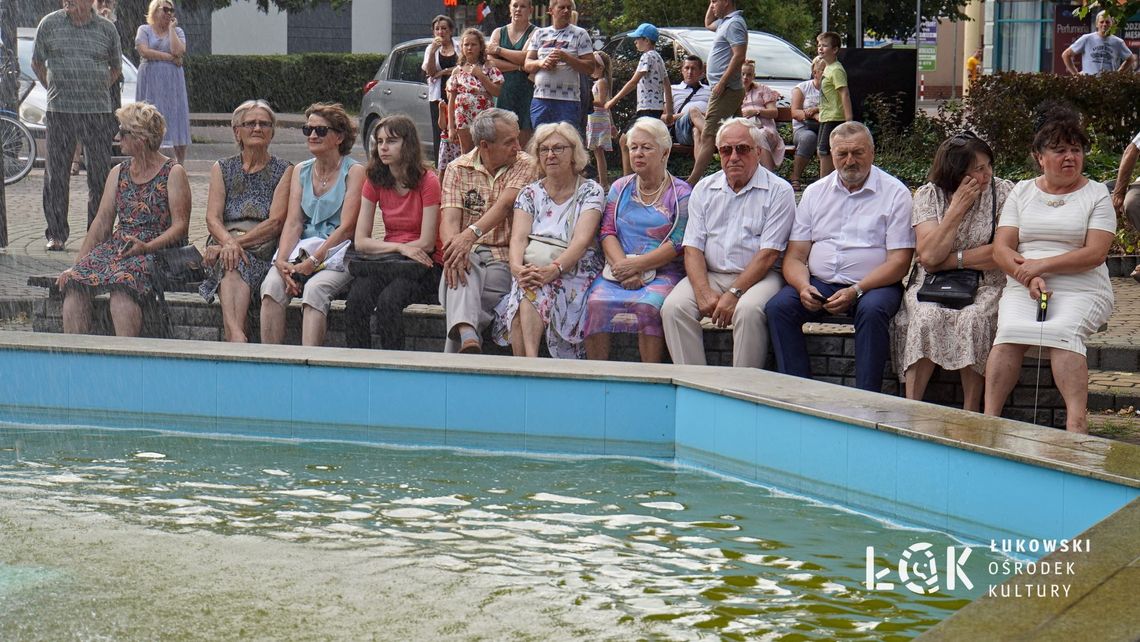 Kolejna potańcówka przy fontannie za nami!