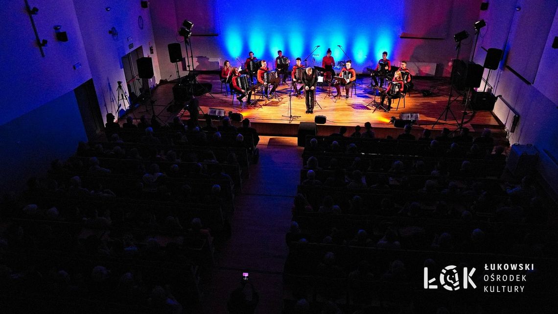 Koncert Kameralnej Orkiestry Akordeonowej „Arti Sentemo”