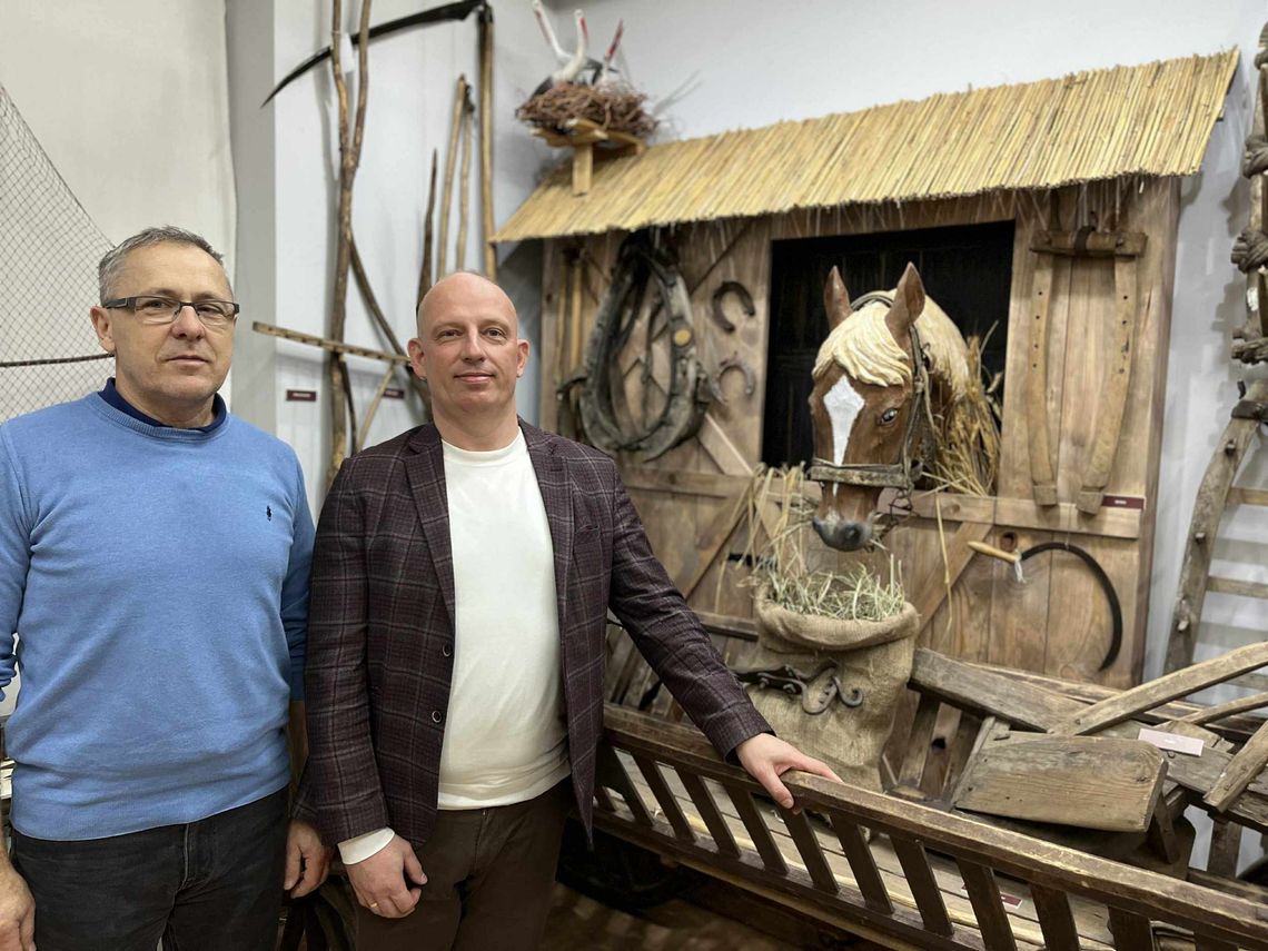 Muzeum Regionalne: Konkurs na imię dla rzeźby „Muzealnego konika”.