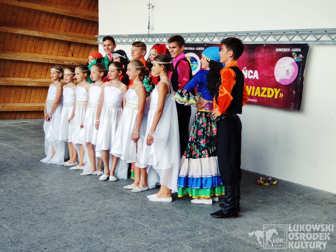 Teatr Tańca „Kwieciste Gwiazdy” z Ukrainy w Łukowie [FOTO]