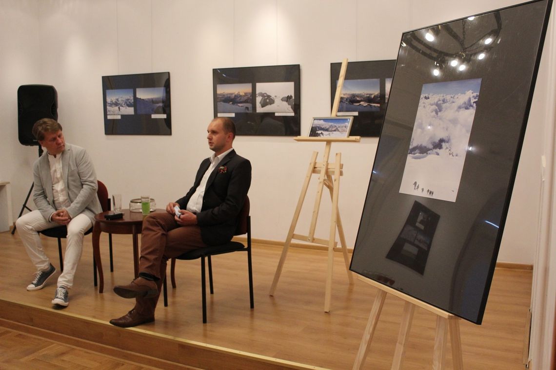 Wernisaż wystawy fotograficznej „Misja Kaukaz Elbrus 2018” w Łukowskim Ośrodku Kultury
