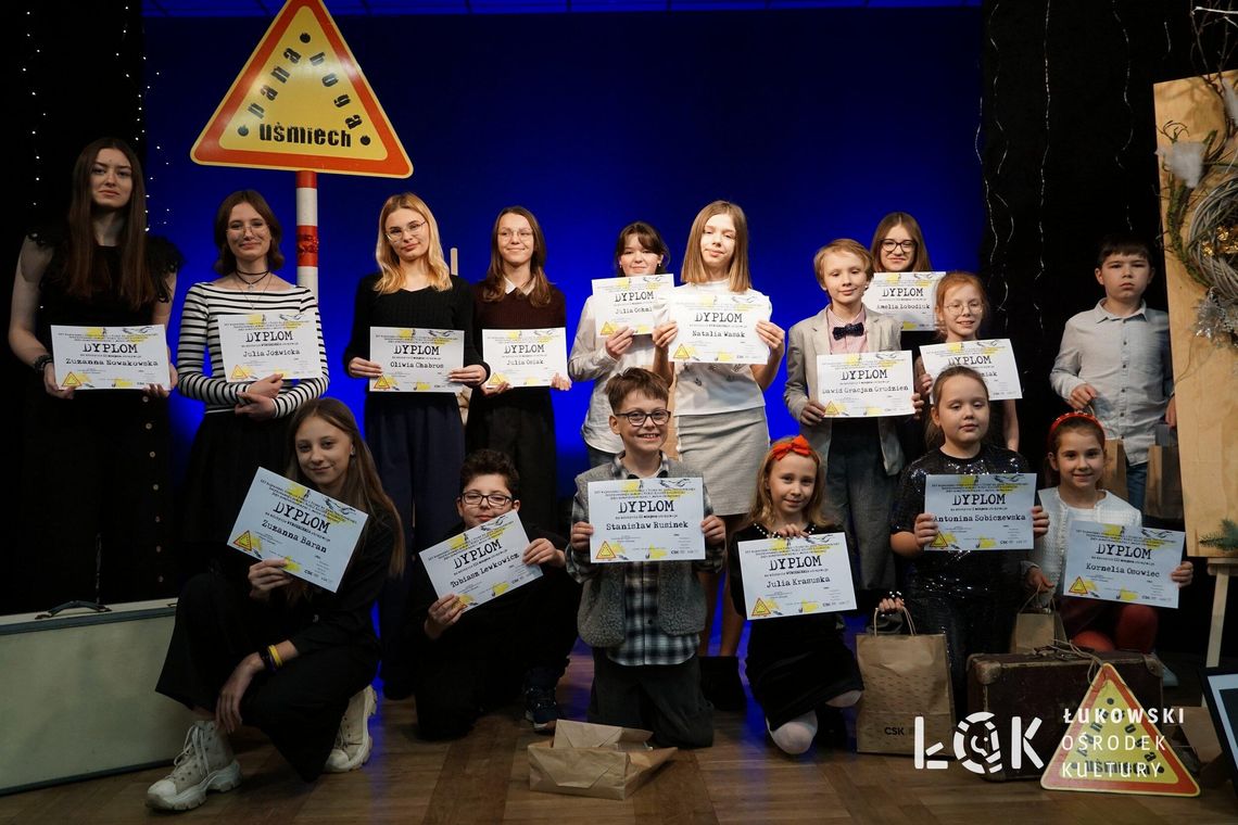 XXV Wojewódzki Konkurs Recytatorski Poezji i Prozy Ks. Jana Twardowskiego „Uśmiech Pana Boga”